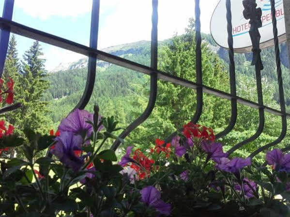 Hotel Alpenblick-Leukerbad-Therme Exteriör bild